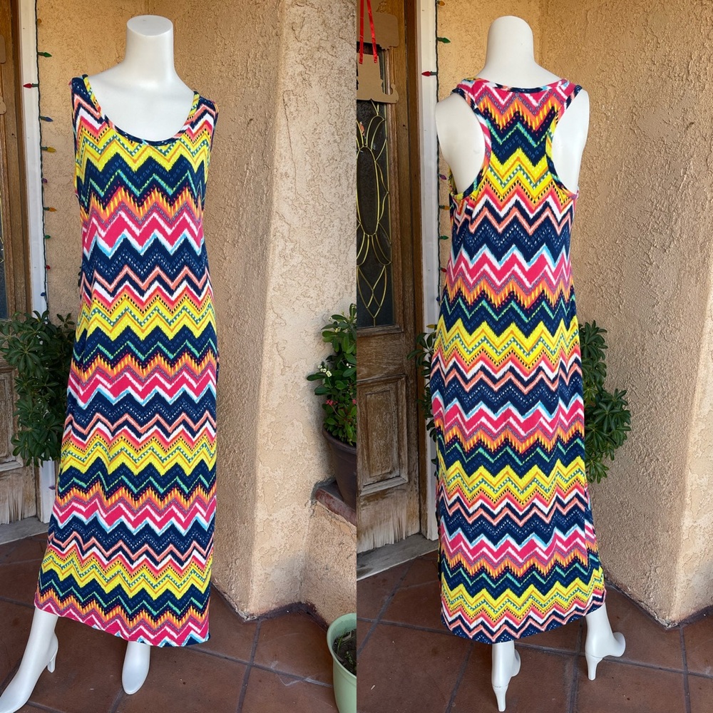 NYC Multi Color Chevron Print Sleeveless Maxi Dress MEDIUM